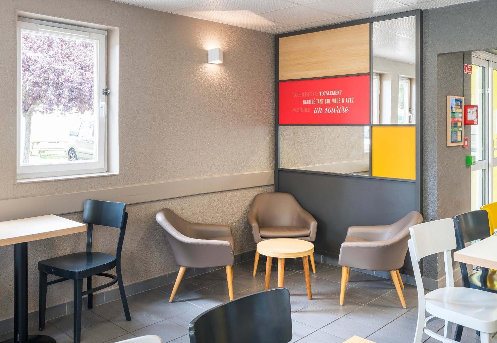 B&B Hotel Angers 2 Universite Beaucouzé المظهر الخارجي الصورة